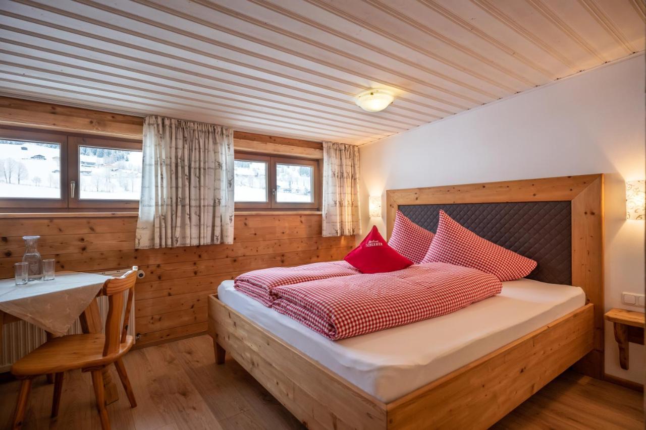 Grittlmuehle Chalet Ferienwohnungen Бриксен-им-Тале Экстерьер фото