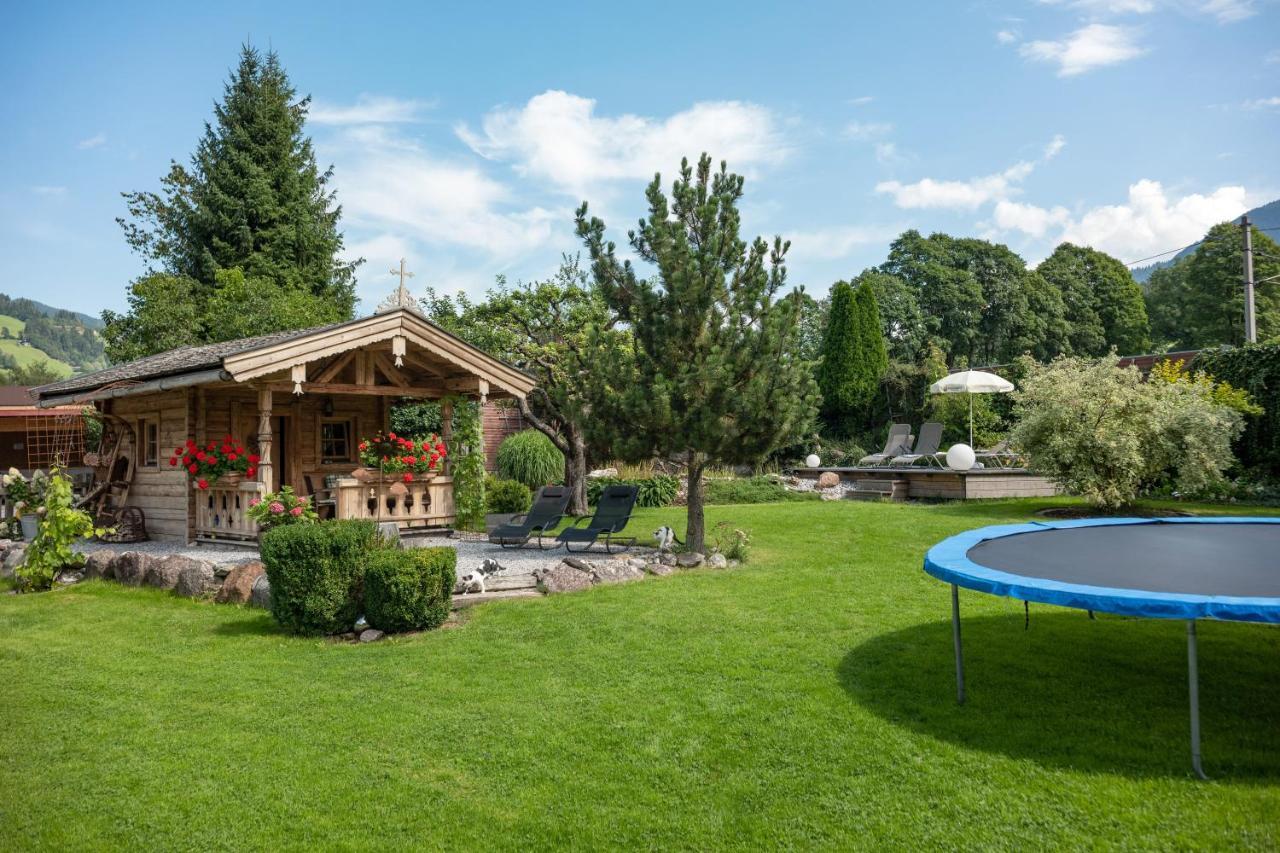 Grittlmuehle Chalet Ferienwohnungen Бриксен-им-Тале Экстерьер фото