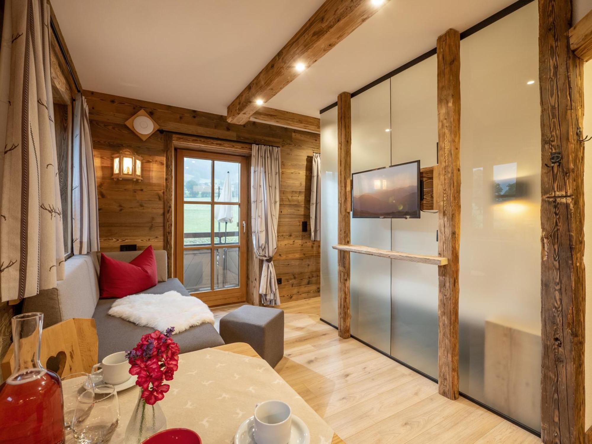 Grittlmuehle Chalet Ferienwohnungen Бриксен-им-Тале Экстерьер фото