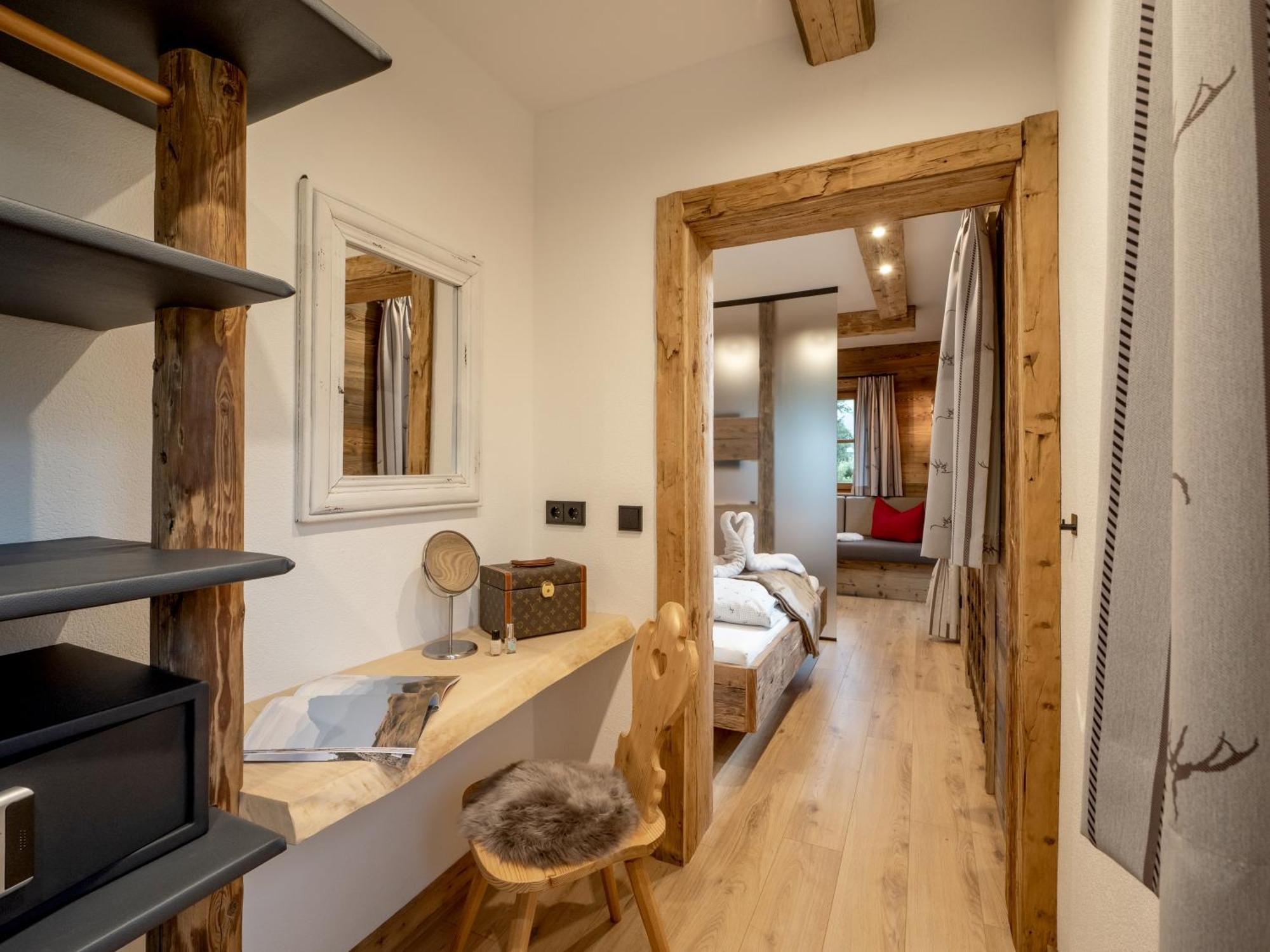 Grittlmuehle Chalet Ferienwohnungen Бриксен-им-Тале Экстерьер фото