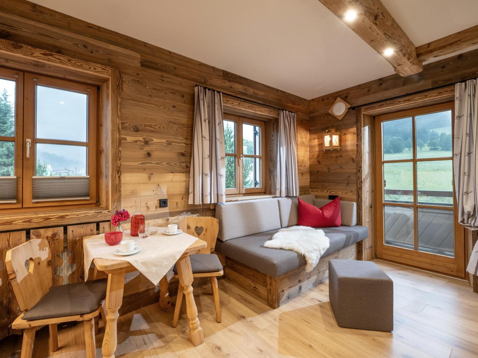 Grittlmuehle Chalet Ferienwohnungen Бриксен-им-Тале Экстерьер фото