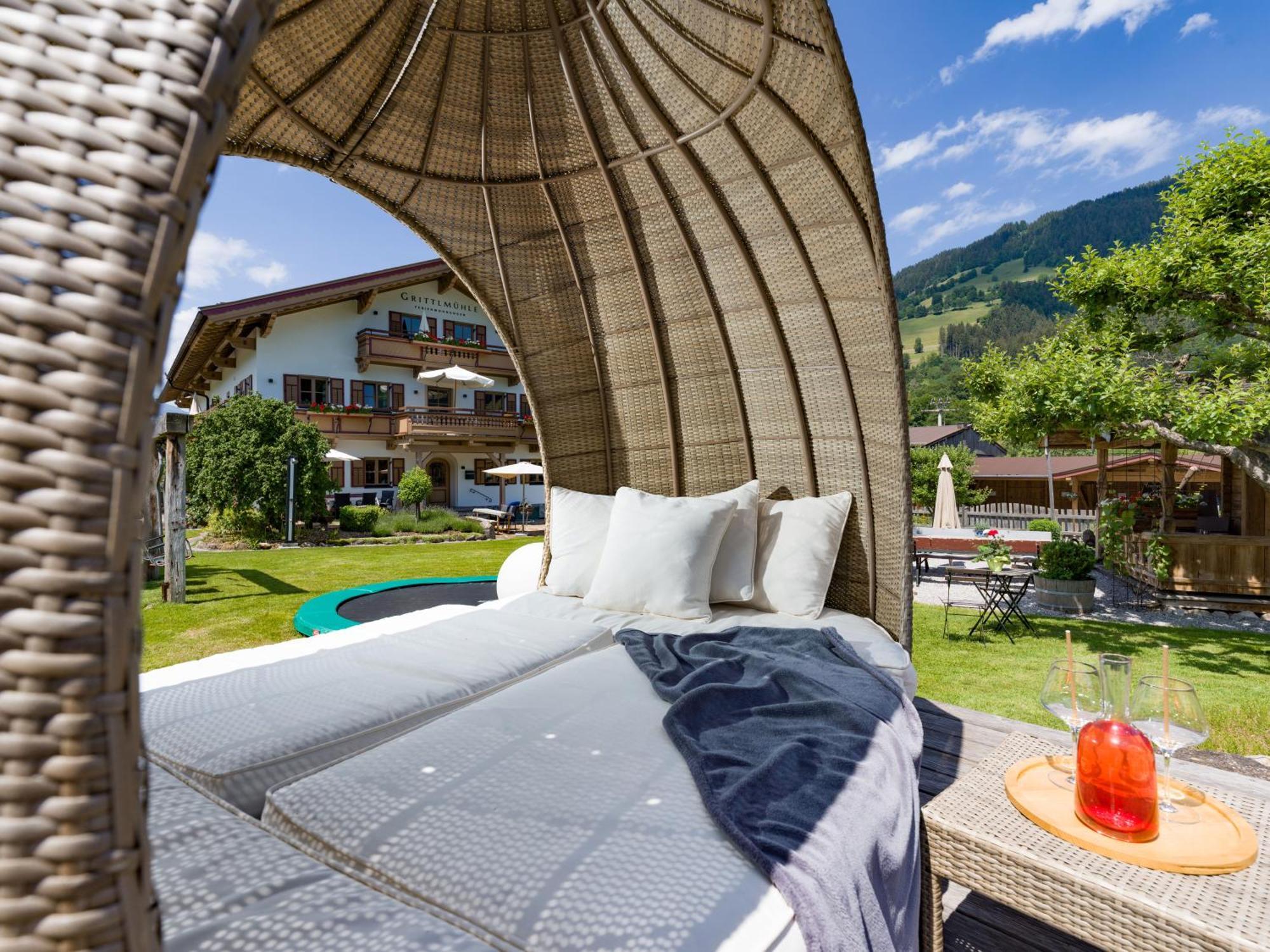 Grittlmuehle Chalet Ferienwohnungen Бриксен-им-Тале Экстерьер фото