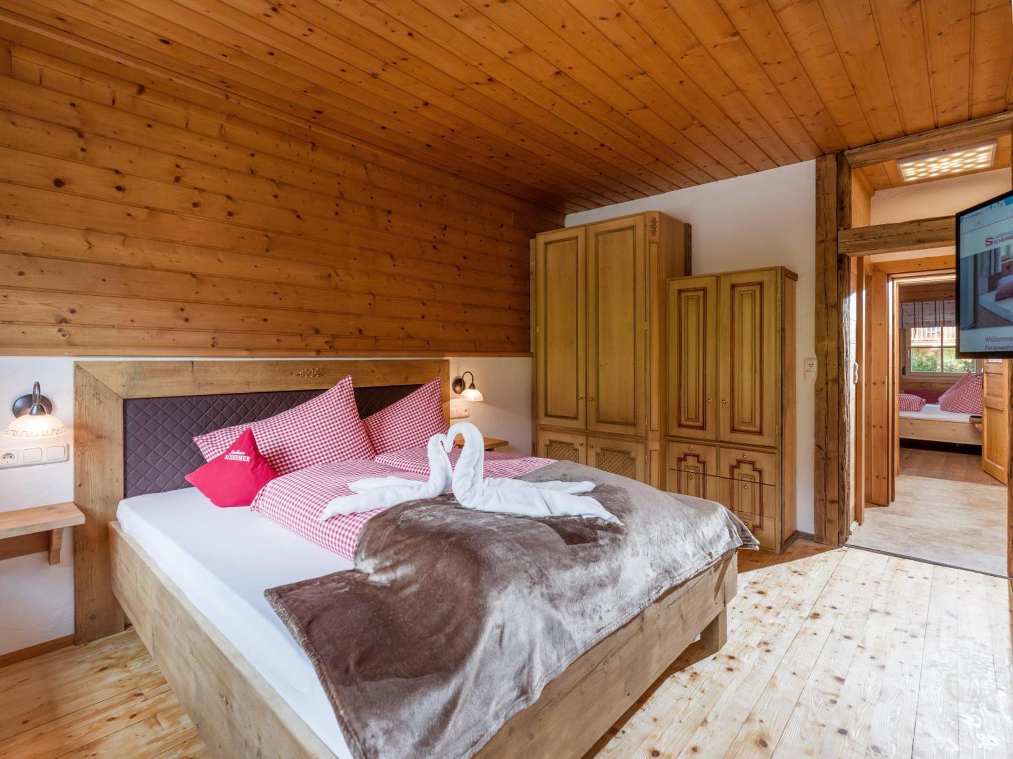 Grittlmuehle Chalet Ferienwohnungen Бриксен-им-Тале Экстерьер фото