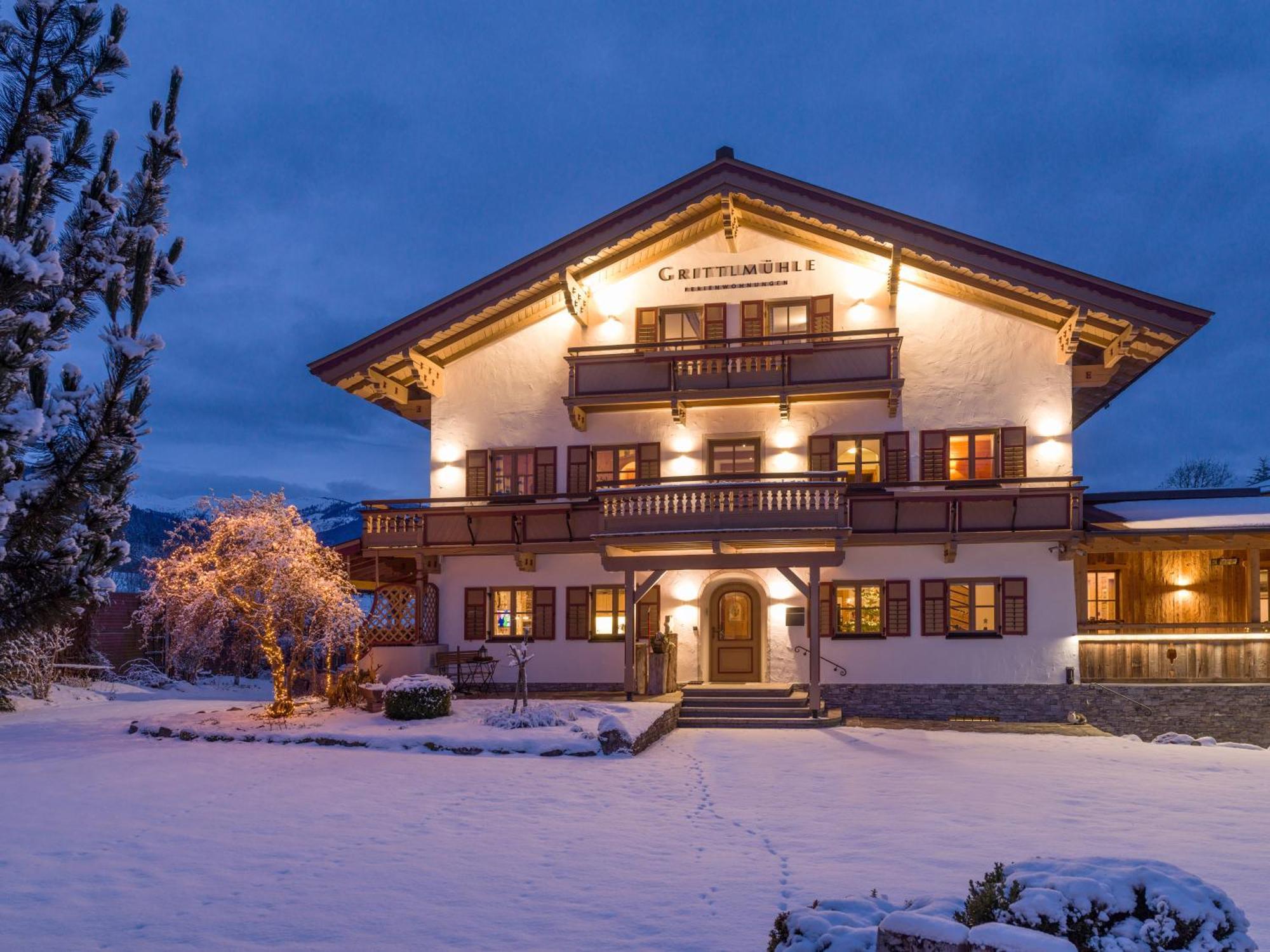 Grittlmuehle Chalet Ferienwohnungen Бриксен-им-Тале Экстерьер фото
